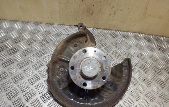 Audi A3 S3 8V Rear wheel hub
