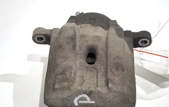 Toyota Prius (XW20) Front brake caliper 