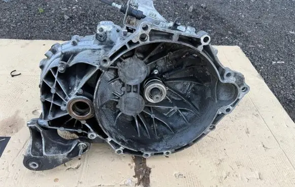 Ford Mondeo MK V Manual 6 speed gearbox DG9R7002
