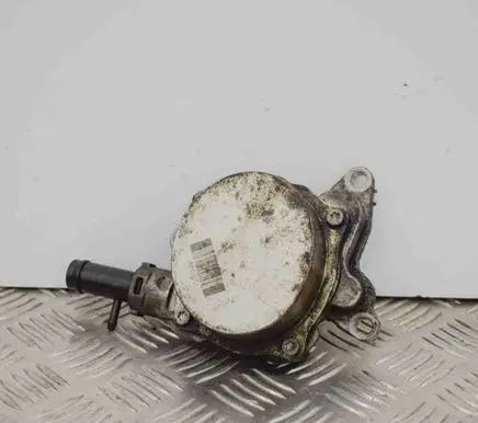 Renault Master II Vacuum pump 8201058554