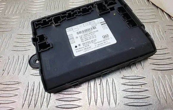 Mercedes-Benz S W221 Door control unit/module A2218709486