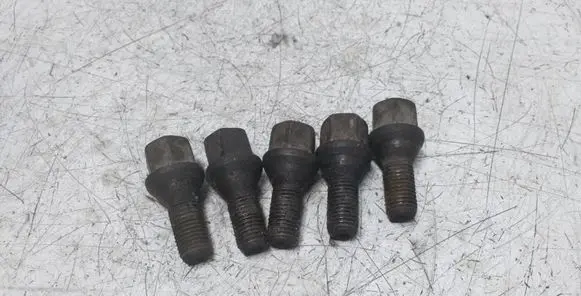 Opel Zafira A Nuts/bolts 