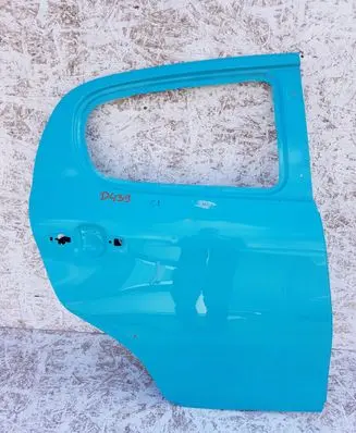 Peugeot 108 Rear door