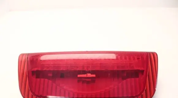 Nissan Juke I F15 Third/center stoplight