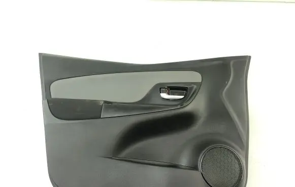 Toyota Yaris Front door card panel trim 676200DN60C3