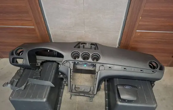 Ford S-MAX Dashboard