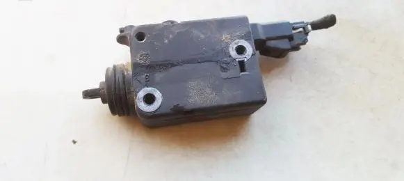Opel Vectra B Central locking motor 90460062 1101215