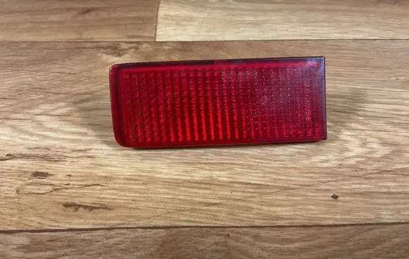 Volkswagen Touareg II Rear tail light reflector 7P6945106