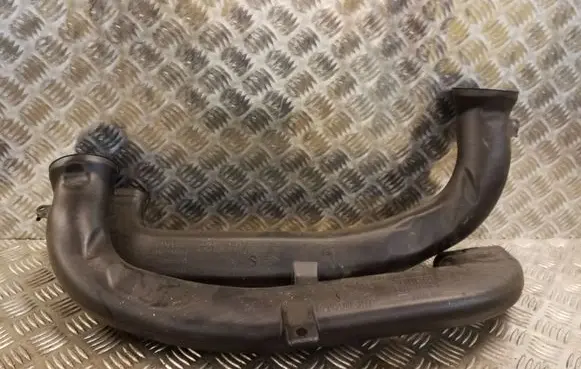 Renault Trafic III (X82) Air micro filter air duct channel part 278719364R 278709662R 93868031