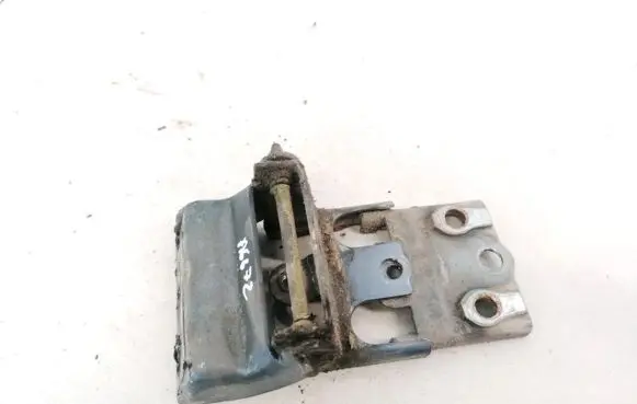 Chrysler Voyager Rear door lower hinge