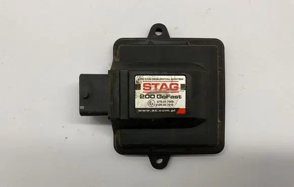 Opel Vectra C LP gas control unit module 67R017009 110R007010