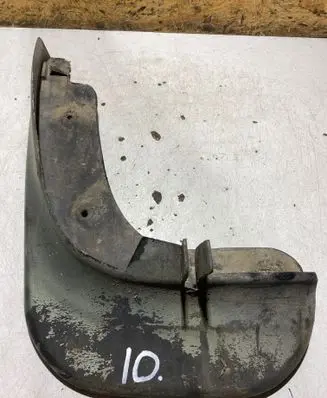Volkswagen Caddy Front mudguard 1T0075111