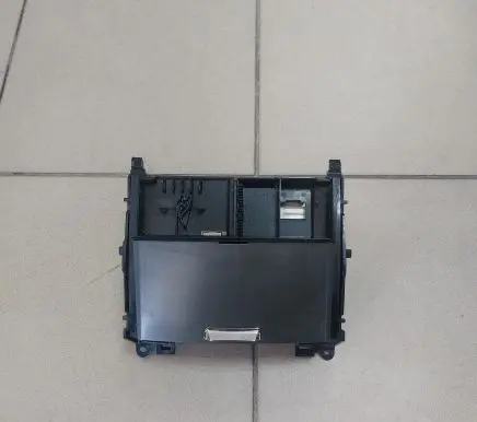 Lexus IS 220D-250-350 Ashtray (front) 1A421032G