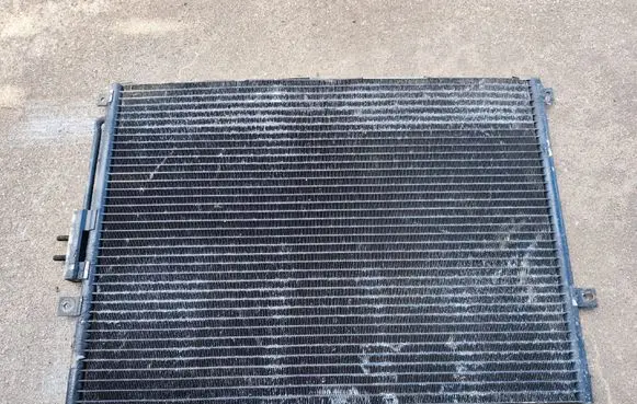 Jeep Grand Cherokee (WJ) A/C cooling radiator (condenser)