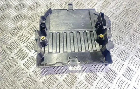 Peugeot 207 CC Engine control unit holder 9686266580