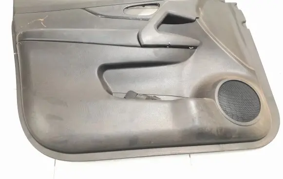 Nissan X-Trail T32 Front door card panel trim NOCODE