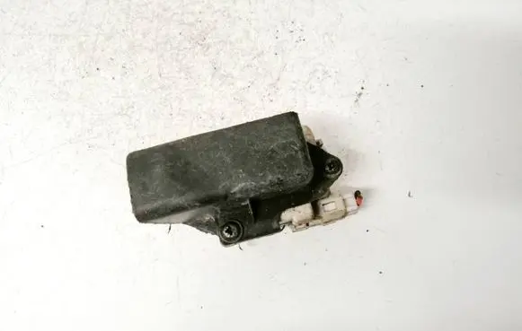 Volkswagen PASSAT B5.5 Central locking motor 