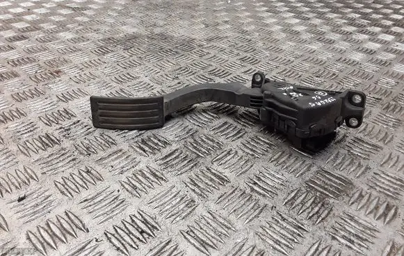 Mazda 5 Accelerator throttle pedal 4M519F836AH 6PV00864101