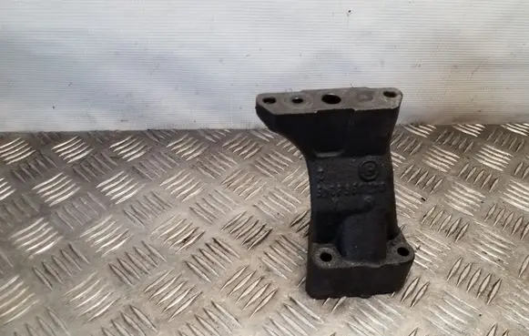 Chrysler 300 - 300C Engine mounting bracket A6420960345