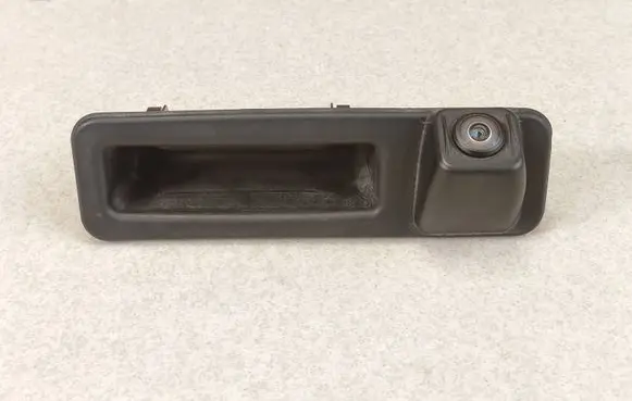 BMW 3 G20 G21 Tailgate handle with camera 7405634 9495742 5A0F6D7
