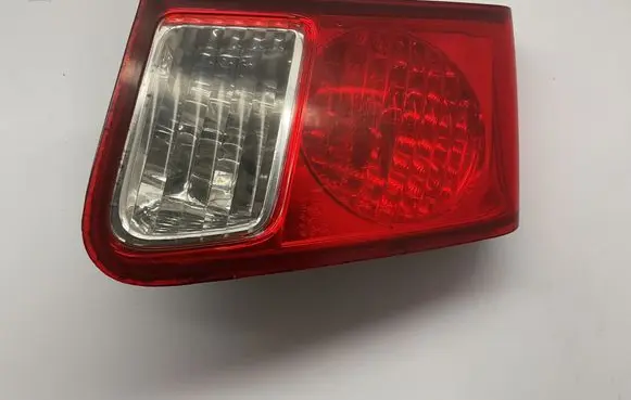Honda Civic Tailgate rear/tail lights P2661L