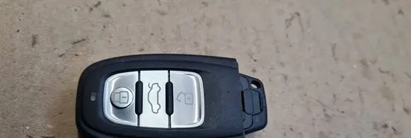 Audi A5 Sportback 8TA Ignition key/card 8K0959754H 8K095954H