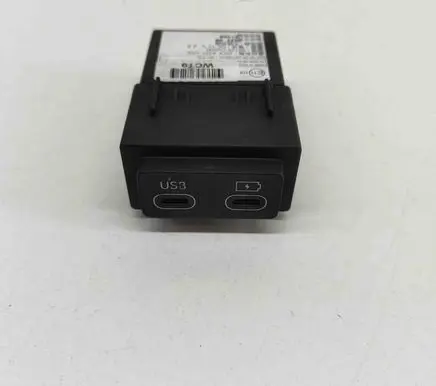 USB socket connector