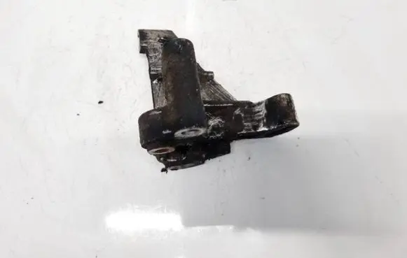Volkswagen Golf III Engine mounting bracket 028145531D