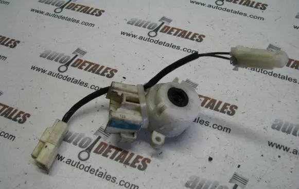 Toyota Avensis Verso Ignition lock
