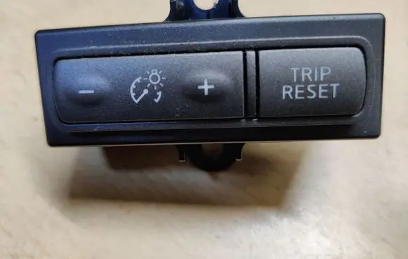 Infiniti Q50 Other switches/knobs/shifts 41006T