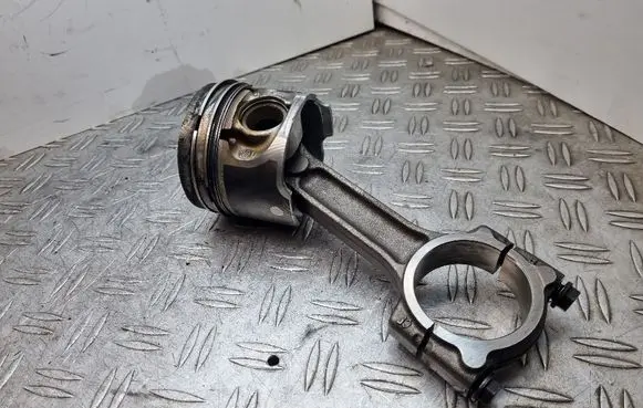Renault Twingo II Piston with connecting rod S2N 7658 13KS2