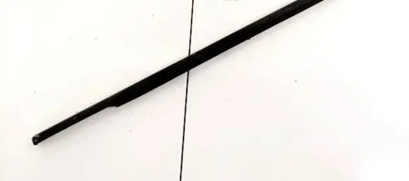 Nissan Note (E11) Rear door glass trim molding