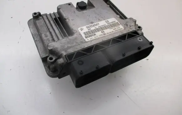Chevrolet Captiva Engine control unit/module 96950947 0281015569 Z20S1