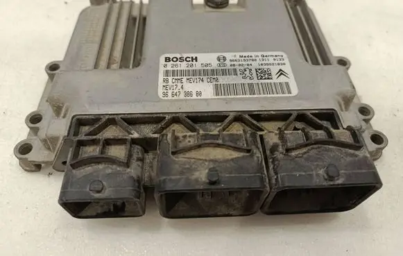 Peugeot 308 Engine control unit/module 9664738680 9663193780 0261201505