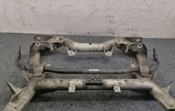 Mercedes-Benz CLS C218 X218 Front subframe A2183230065