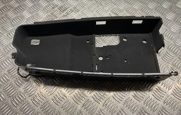 BMW 6 F12 F13 Glove box central console 9227859 1050447720 Y105030579C
