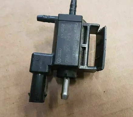 Audi A3 S3 8V Vacuum valve 06H906283J