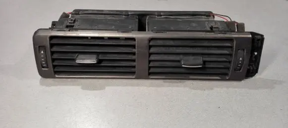 Audi A6 S6 C5 4B Dash center air vent grill 4B1820951