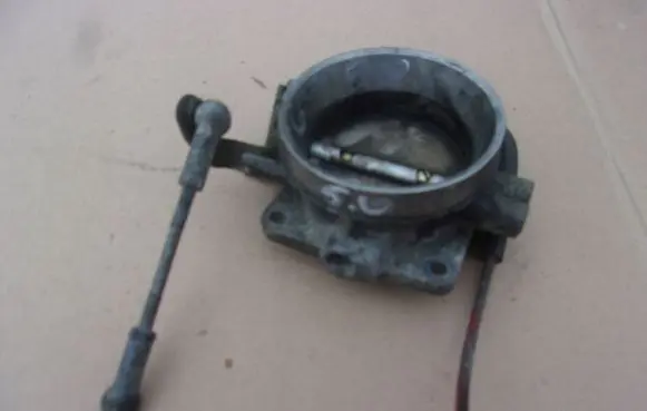 Mercedes-Benz S W126 Engine shut-off valve 