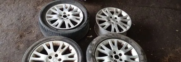 Renault Laguna II R17 alloy rim 8200023769