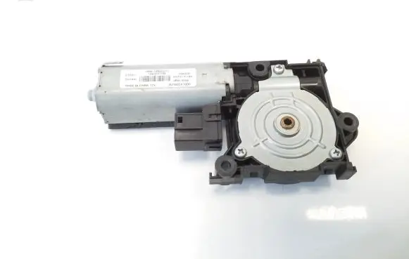 KIA Stinger Sunroof motor/actuator 10031678B 3U1802A1900