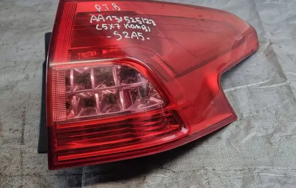 Citroen C5 Rear/tail lights VP8X8X13404AX