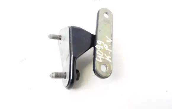 Mercedes-Benz ML W164 Front door upper hinge
