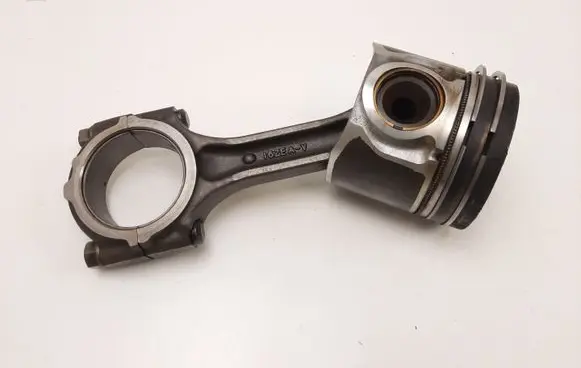 KIA Sorento Piston with connecting rod 162EAV 10986