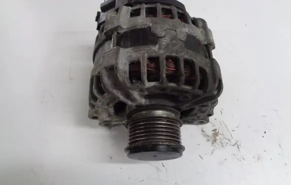 Skoda Fabia Mk3 (NJ) Generator/alternator 04B903023B F00051036
