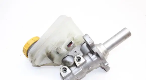 Subaru Outback (BS) Master brake cylinder