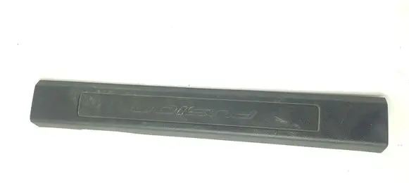Ford Fusion II Front sill trim cover 00015942