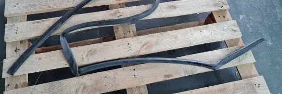 Audi Q5 SQ5 Front door rubber seal 8R0839119F 486C