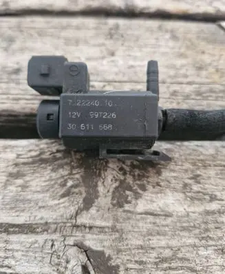 Volvo S80 Turbo solenoid valve 30611668