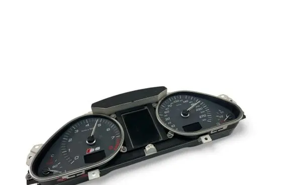 Audi A6 S6 C6 4F Speedometer (instrument cluster) 4F0920931G
